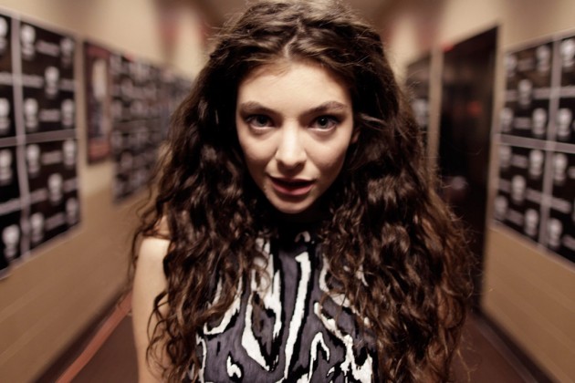 Lorde being somewhere